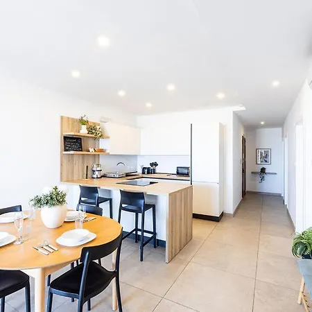 Oasis Sea View 3 Bedroom By Homely Ix-Xaghra ta' Barra